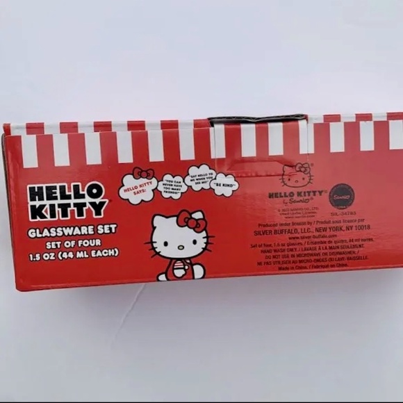 Hello Kitty Halloween Glass Set - Picture 2 of 2